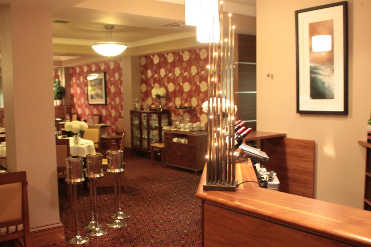 Vaughan Lodge Hotel ลาฮินช์ ภายนอก รูปภาพ